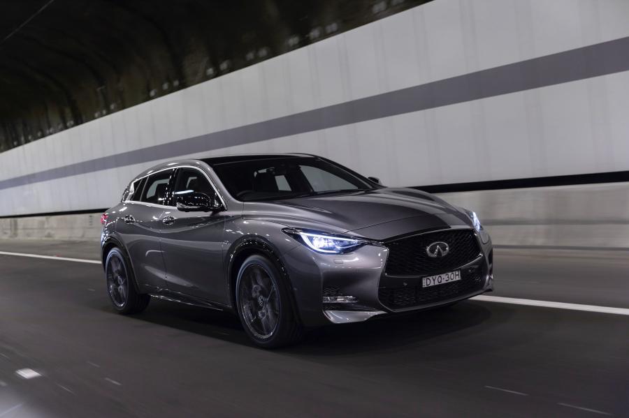  Infiniti Q30S 2.0t 2018 года  (AU) (фото 15 из 37)